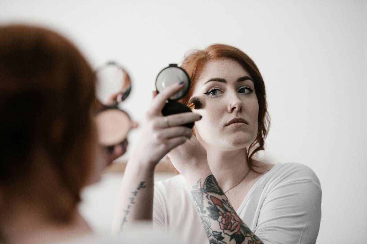affordable makeup idea featuring drugstore concealer and eyeliner application